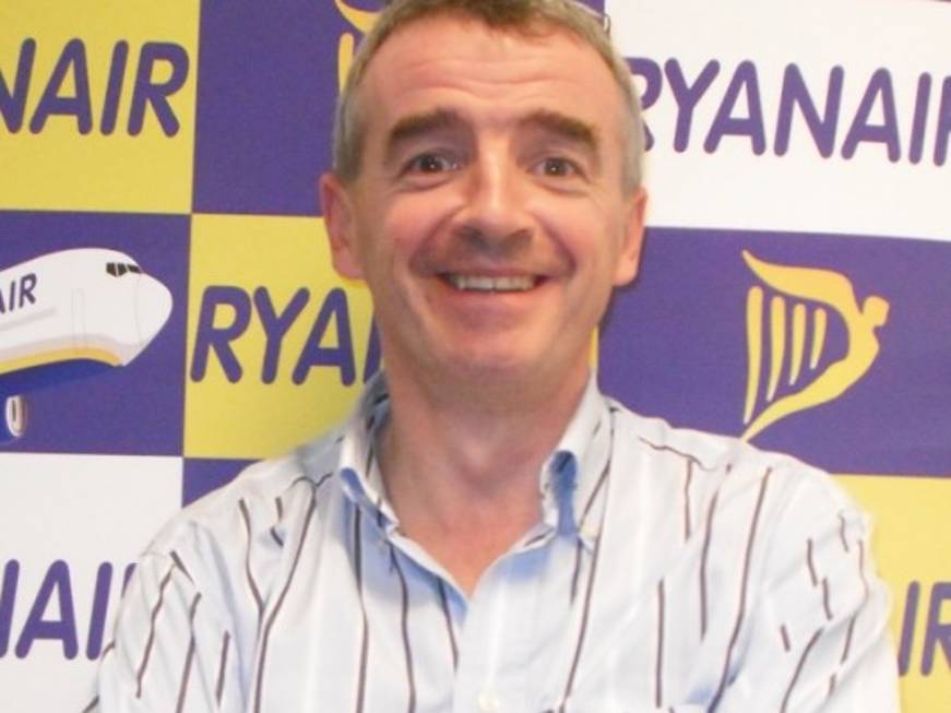 Ryanair, arrivano in flotta altri cinque Boeing 737