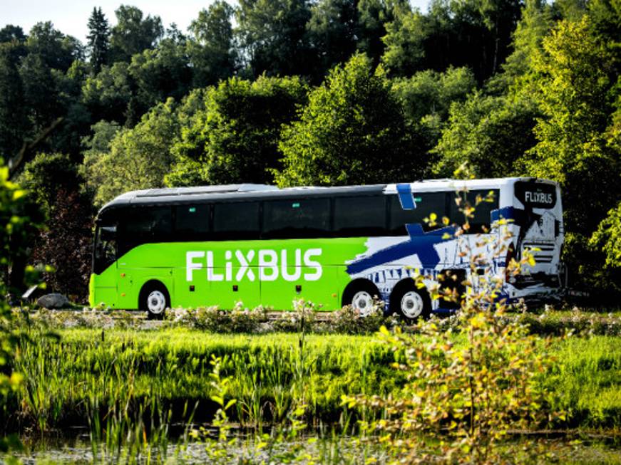 Flix, primo semestre record per la società degli autobus verdi