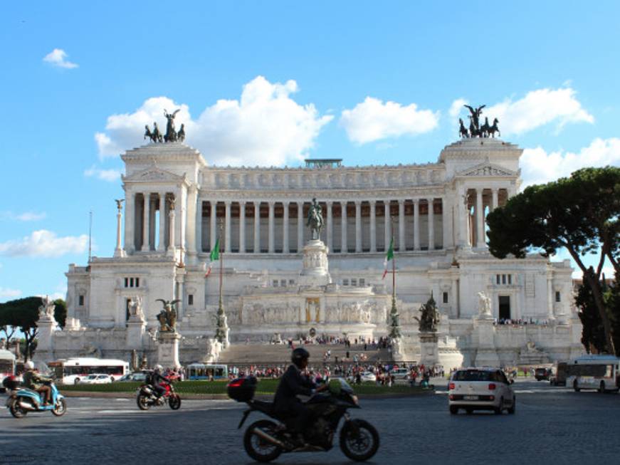 Roma, un’estate in salita