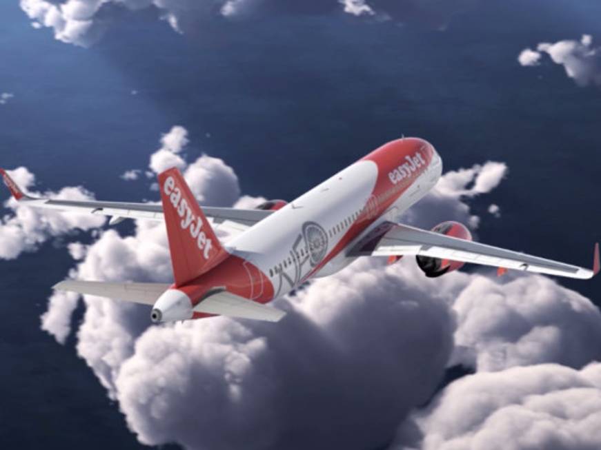 airberlin da salvare, spuntano i nomi di easyJet e Condor