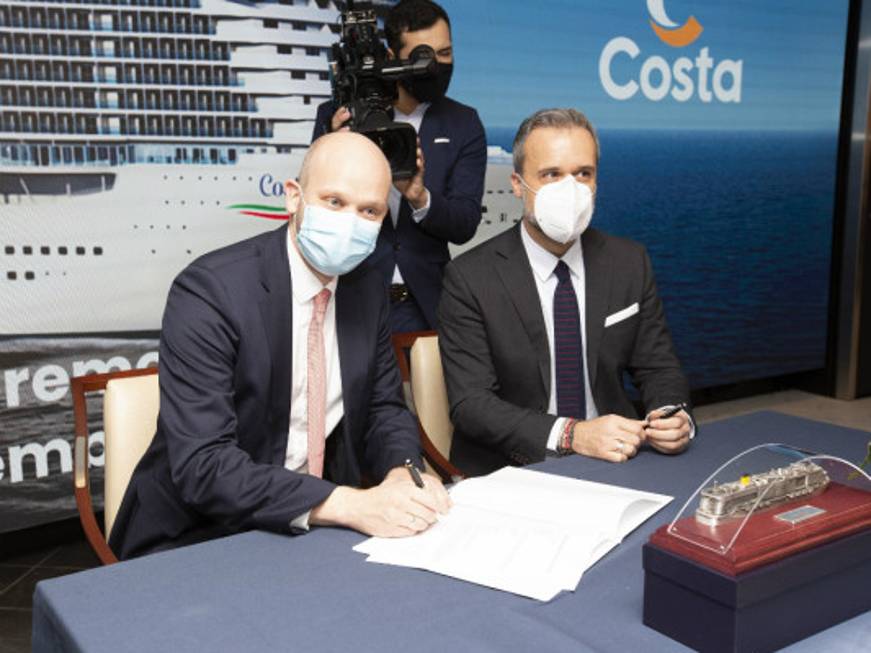 Costa Toscana pronta al debutto: la nave consegnata oggi alla compagnia