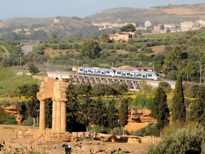 Scoprire la Valle dei Templi in littorina, al via i viaggi della Fondazione Fs