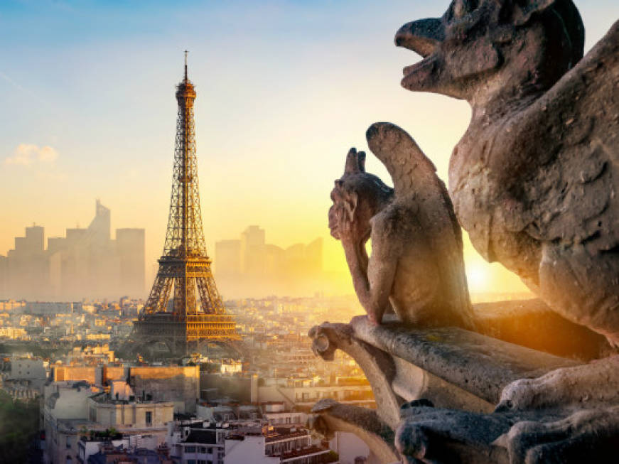 Parigi, cifre da capogiro negli hotel per le Olimpiadi: fino a 700 euro a notte