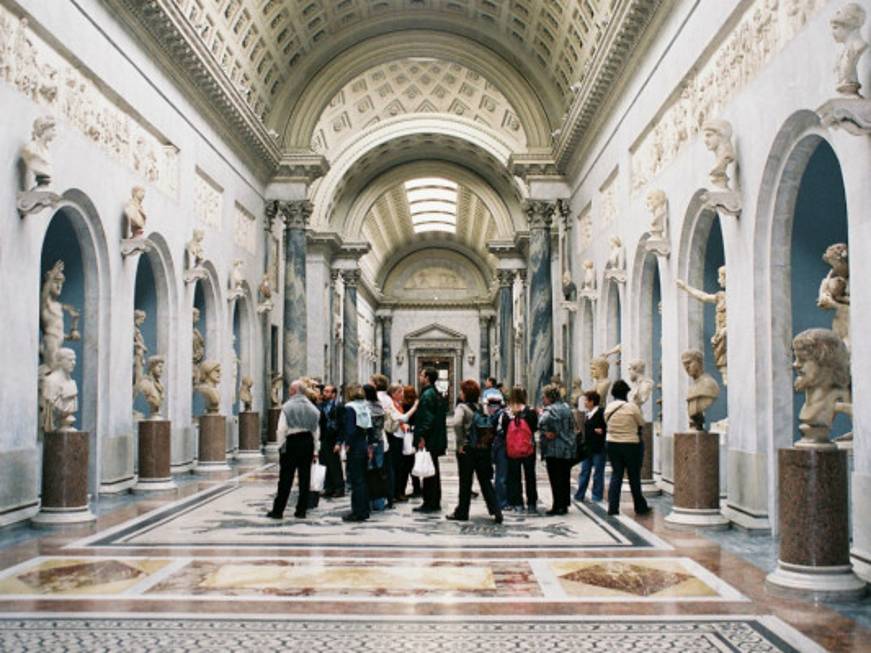 Maxitruffa: biglietti dei musei acquistati con carte di credito clonate, sequestrata un'agenzia di viaggi