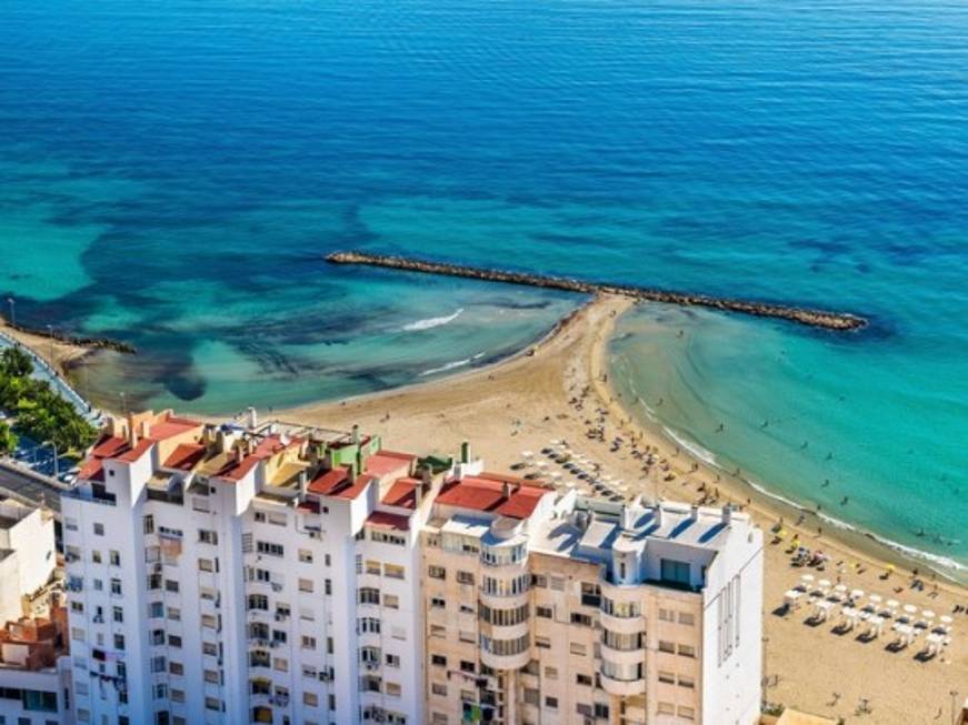 La Spagna e il boom turistico: entrate a quota 49 miliardi