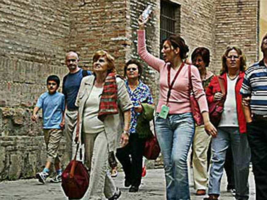 Guide turistiche in stato di mobilitazione, turisti in Italia in difficoltà