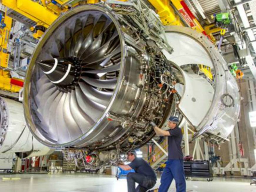 Aerei firmati Rolls Royce, il motore per gli A350 riceve la certificazione di volo
