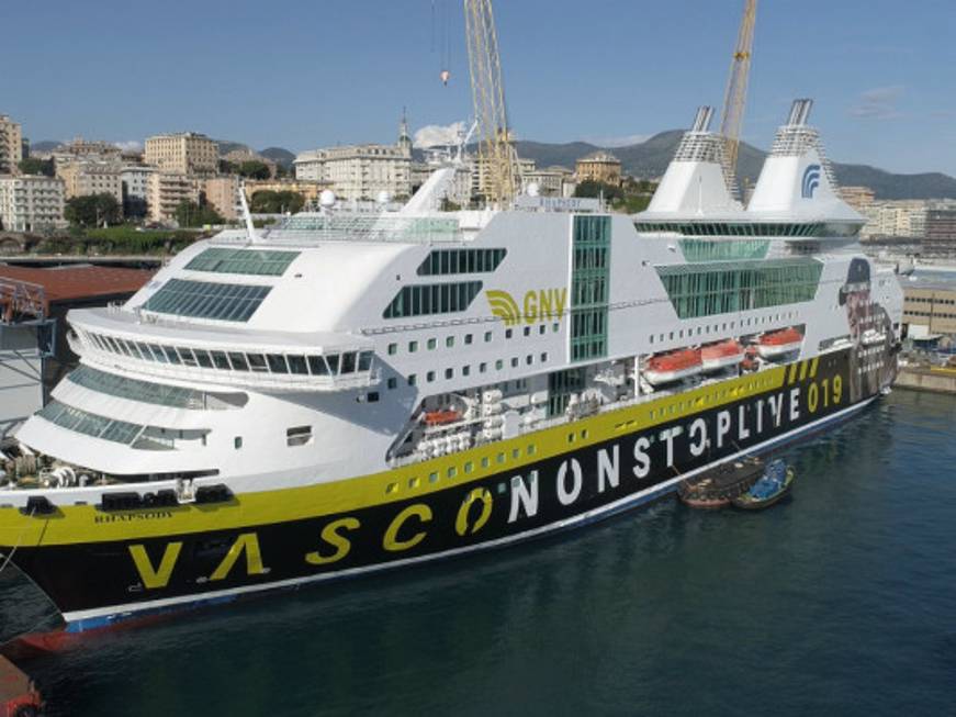 Gnv e Vasco Rossi: pronta la nave con la livrea dedicata al Blasco