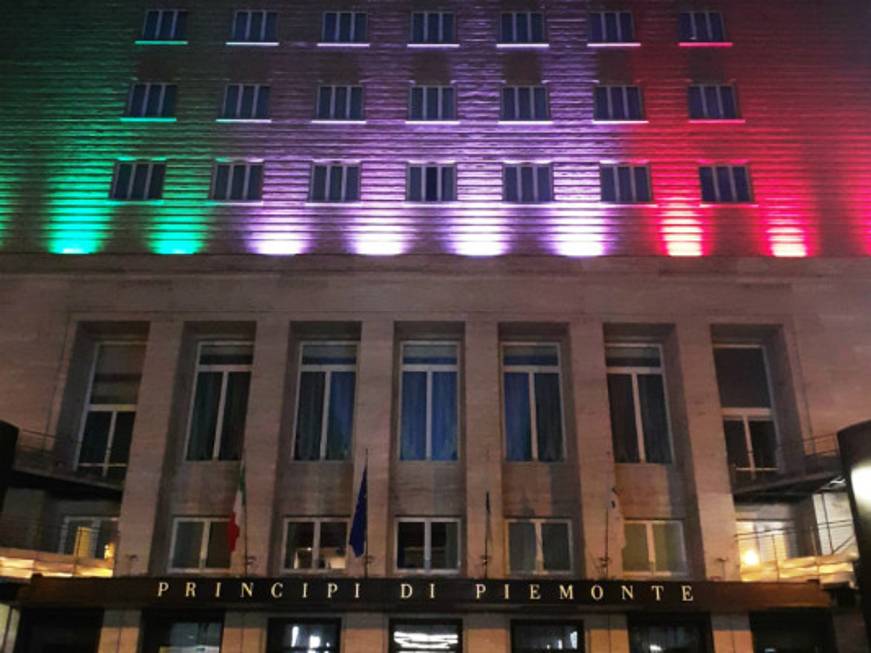 Il Principi di Piemonte ‘vestito’ con il tricolore