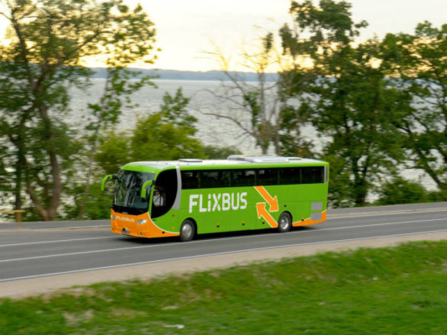 FlixBus, l’estate italiana corre sui bus low cost