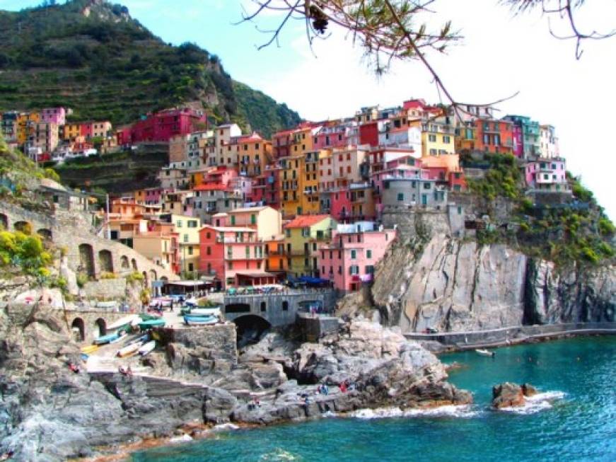 La Liguria traduce in cinese il sito internet delle 5 Terre