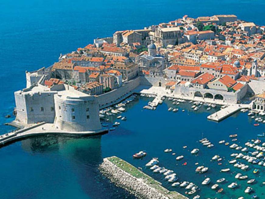 Overtourism: accordo tra i big delle crociere per gli attracchi a Dubrovnik