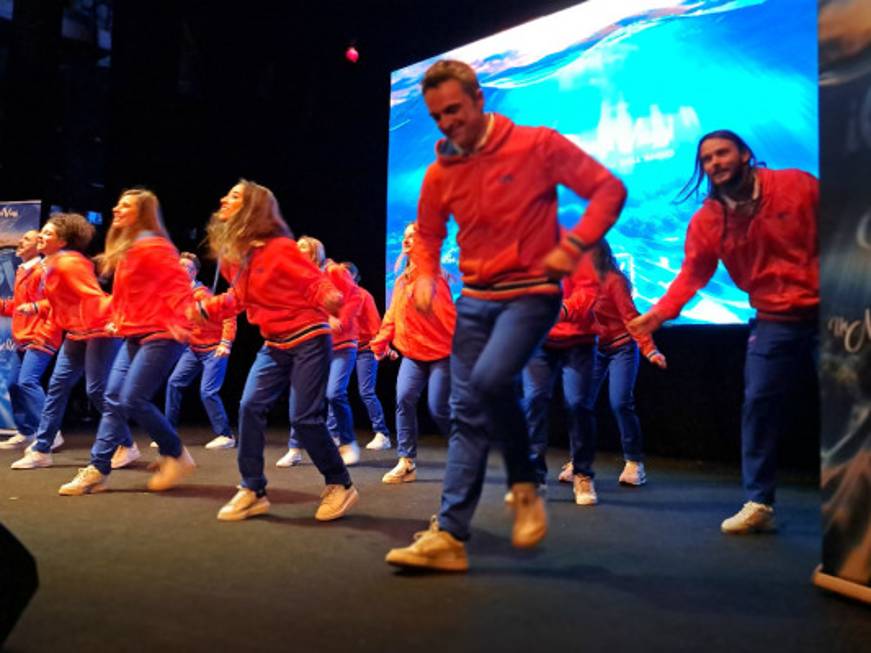 I Grandi Viaggi al teatro San Babila insieme agli agenti di viaggi