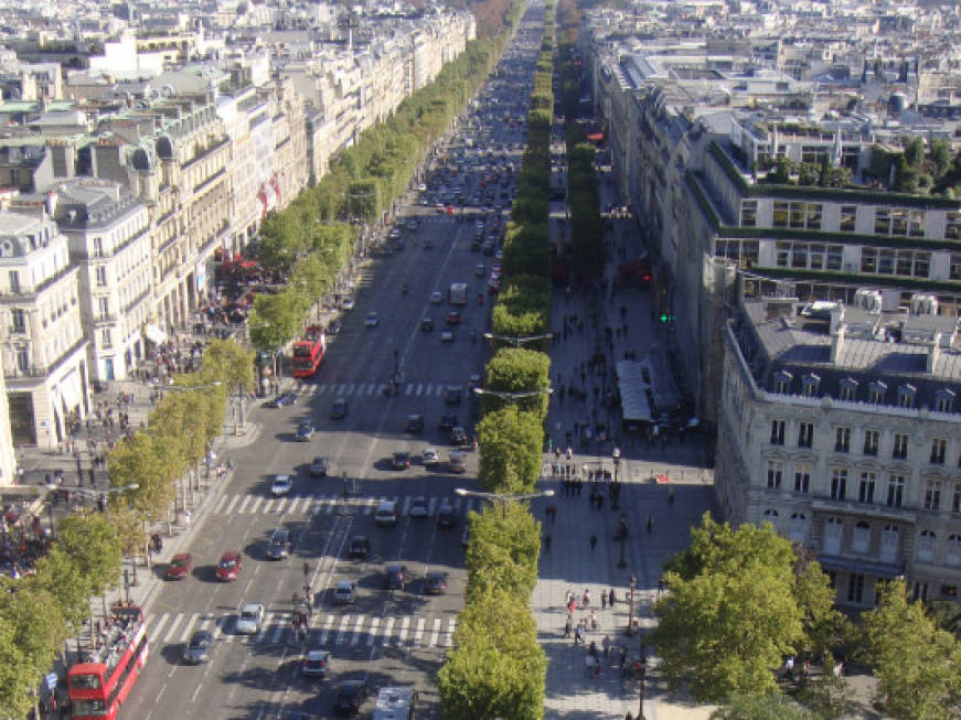 Quanto costa la paura: Parigi perde 1,5 milioni di turisti