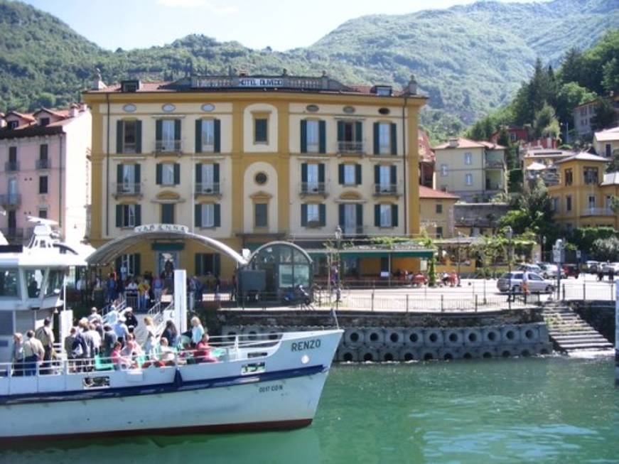 Lago di Como a emissioni zero: arrivano i percorsi ecologici di Tesla