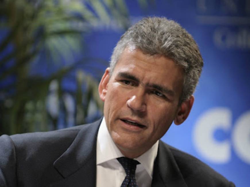 Alitalia: siglato l&amp;#39;accordo con i sindacati