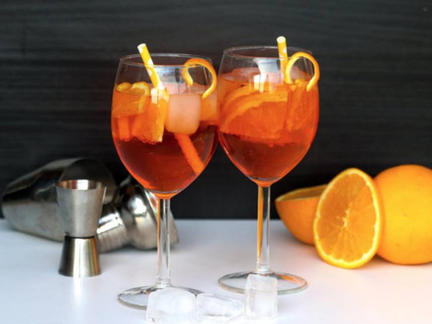 United offre uno spritz a chi vola sull’Italia