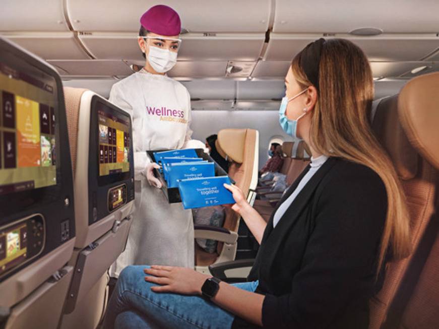 Etihad lancia il Wellness Kit con mascherina e gel anche per i pax di Economy