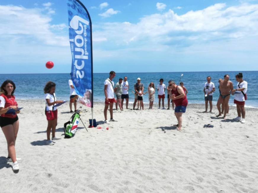 Debutta nei villaggi Francorosso in Calabria e Mar Rosso il beach golf