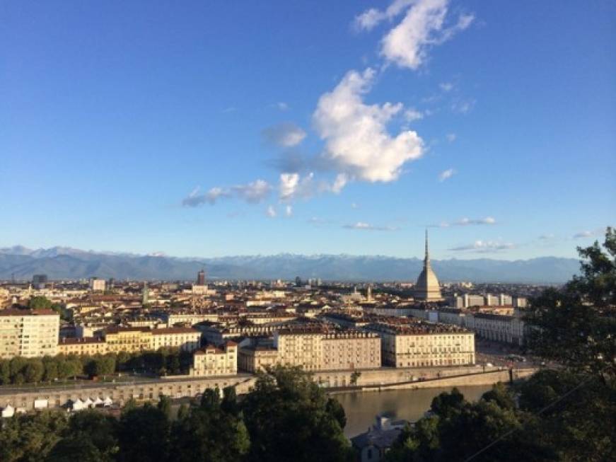 I turisti stranieri invadono Torino a Ferragosto