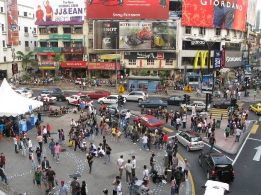 Tassisti a lezione per diventare ambasciatori del turismo, il caso Bangkok