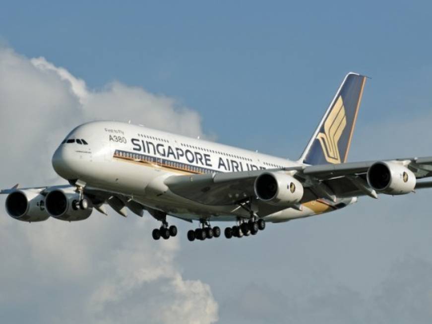 Profitti in aumento nel primo trimestre per il gruppo Singapore Airlines