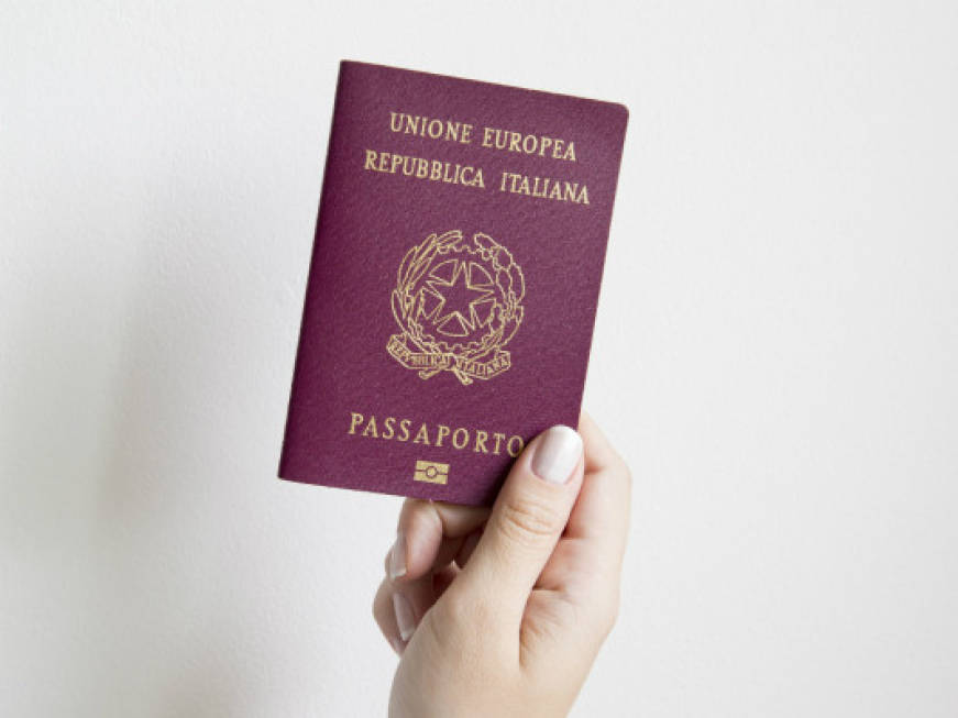 Emergenza passaportiLe soluzioni del ministro