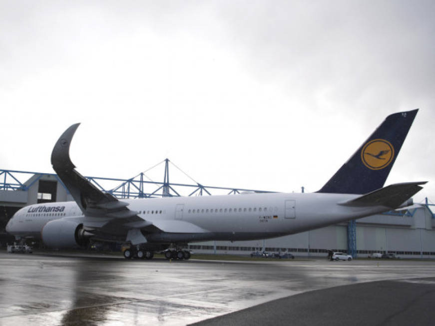Il primo A350-900 di Lufthansa arriva a Monaco