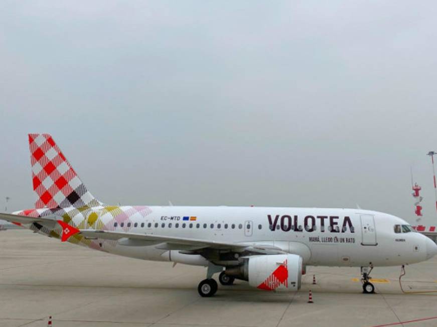 Volotea, l’A319 entra in flotta a Genova