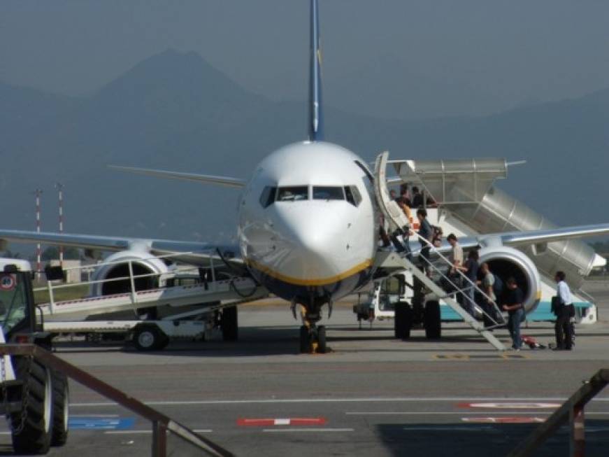 Ryanair: 380 rotte estive per ritentare il sorpasso su Alitalia