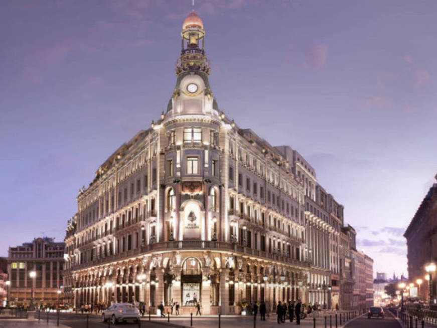 Apre oggi a Madrid il Four Seasons, l&amp;#39;hotel &amp;#39;più lussuoso&amp;#39; della città