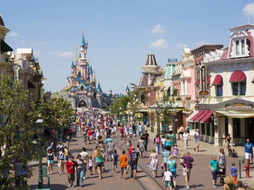 Disneyland Paris apre le vendite per la primavera-estate