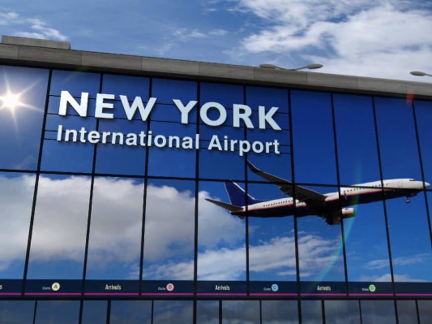 Usa: calano le tariffe per i voli interni