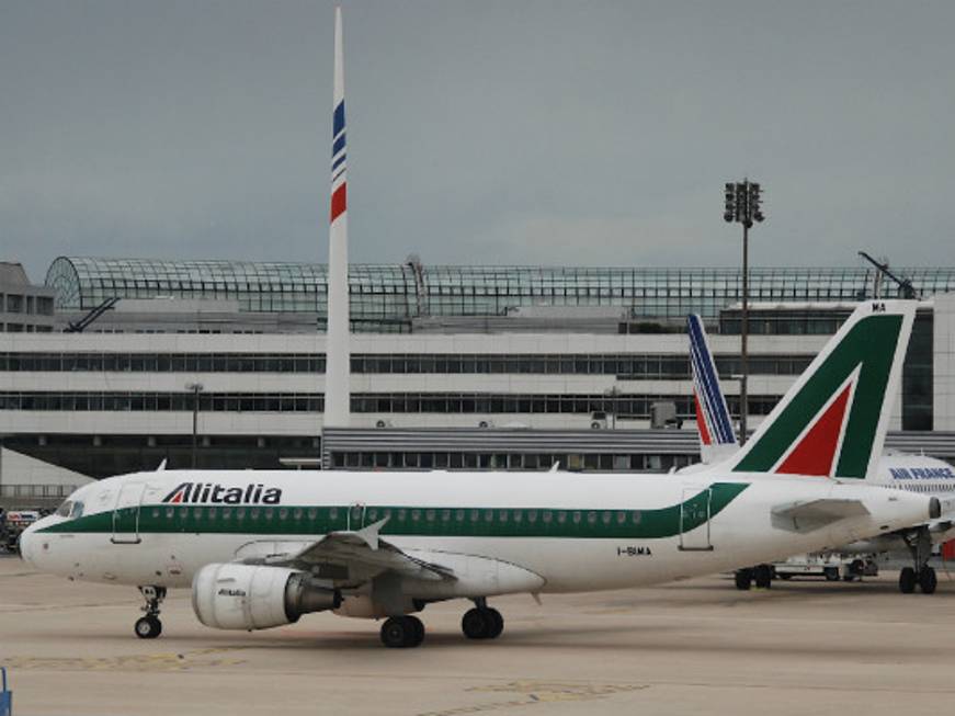 Alitalia, ripartono le offerte per gli under 26