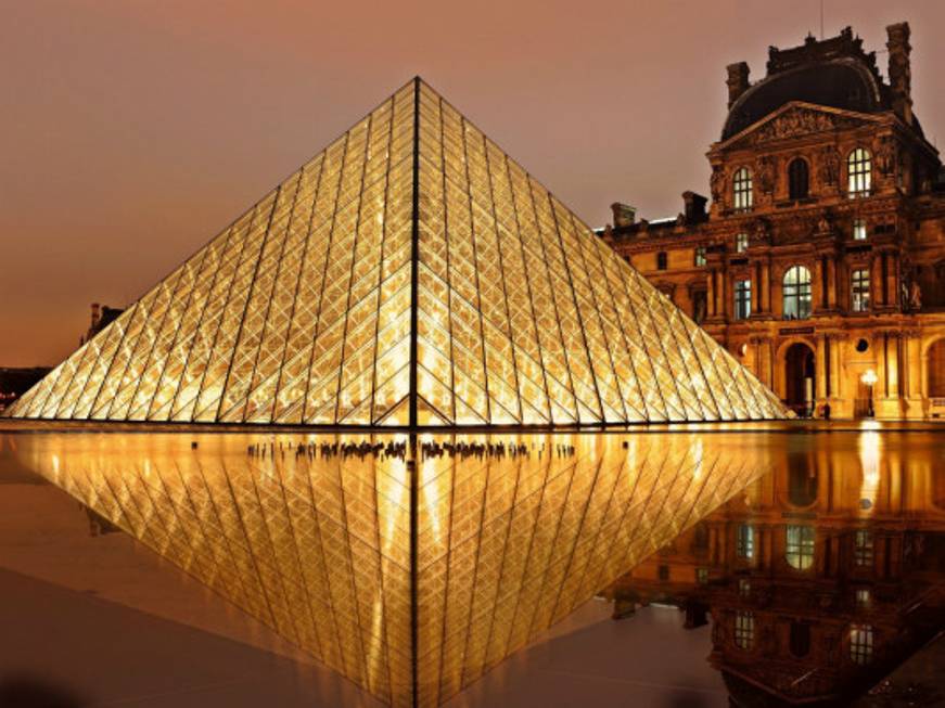 Parigi, Laurence des Cars alla guida del Louvre