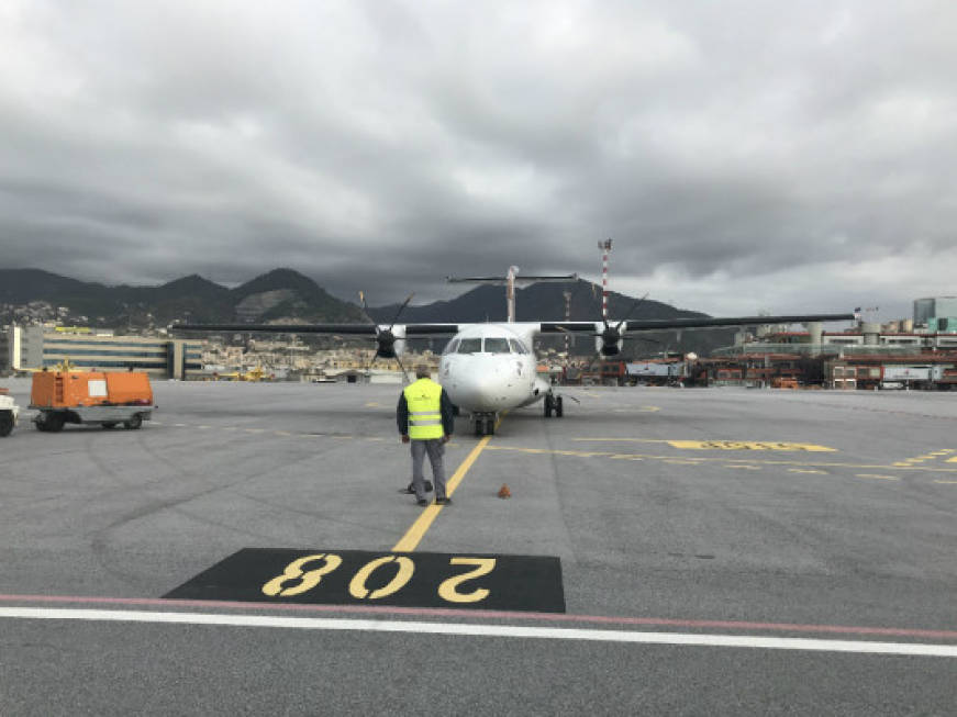 Maltempo in Liguria: allerta rossa, possibili cancellazioni all&amp;#39;aeroporto di Genova