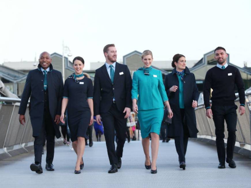 Aer Lingus completa il rebranding con le nuove divise