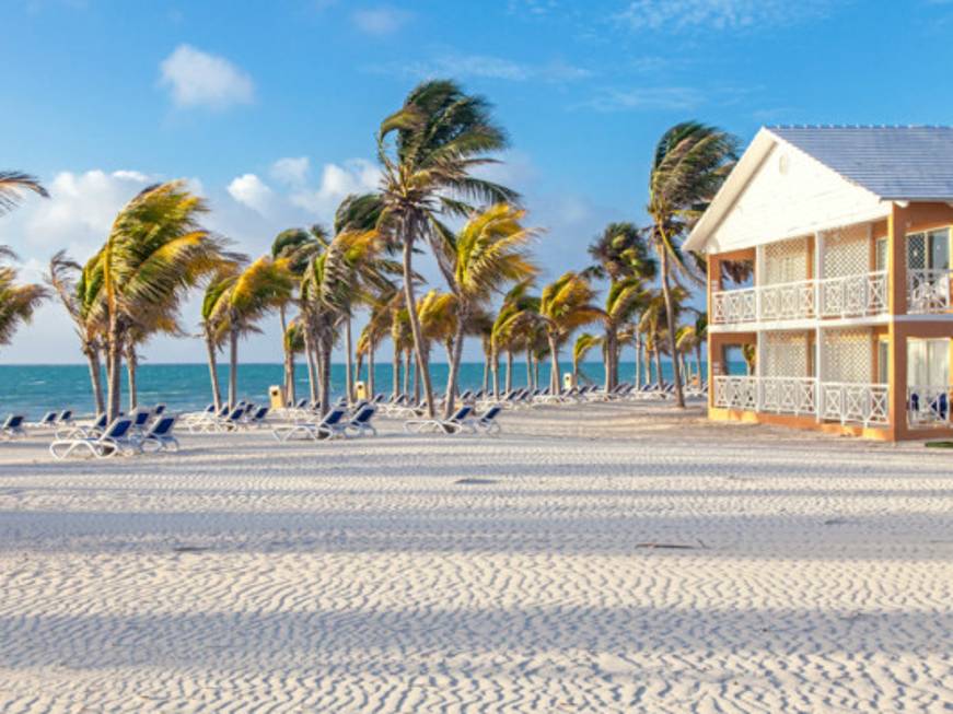 Riapre il Viva Wyndham Fortuna Beach di Grand Bahama