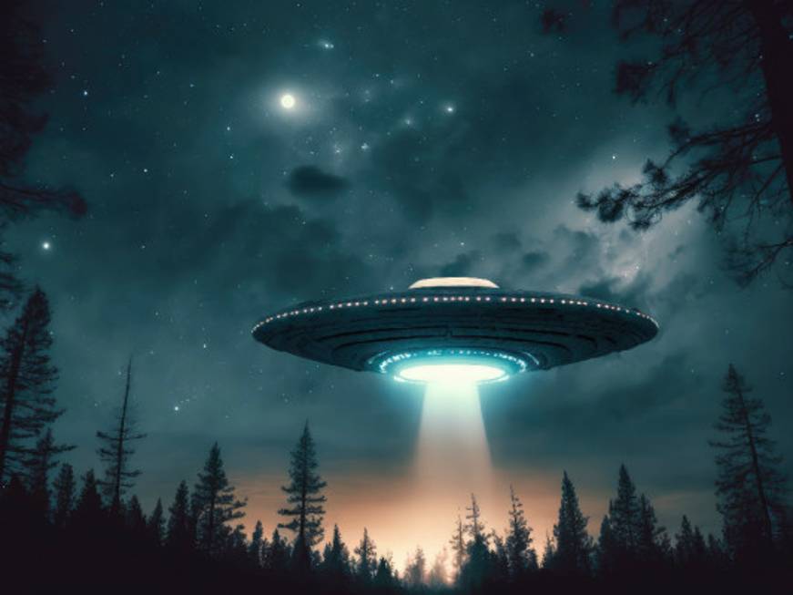 Il road trip in Europa a caccia di Ufo: c’è anche Firenze