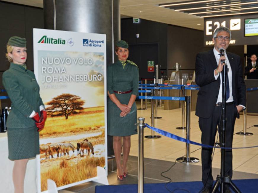 Alitalia, storia di un ritorno: decollato il Roma-Johannesburg