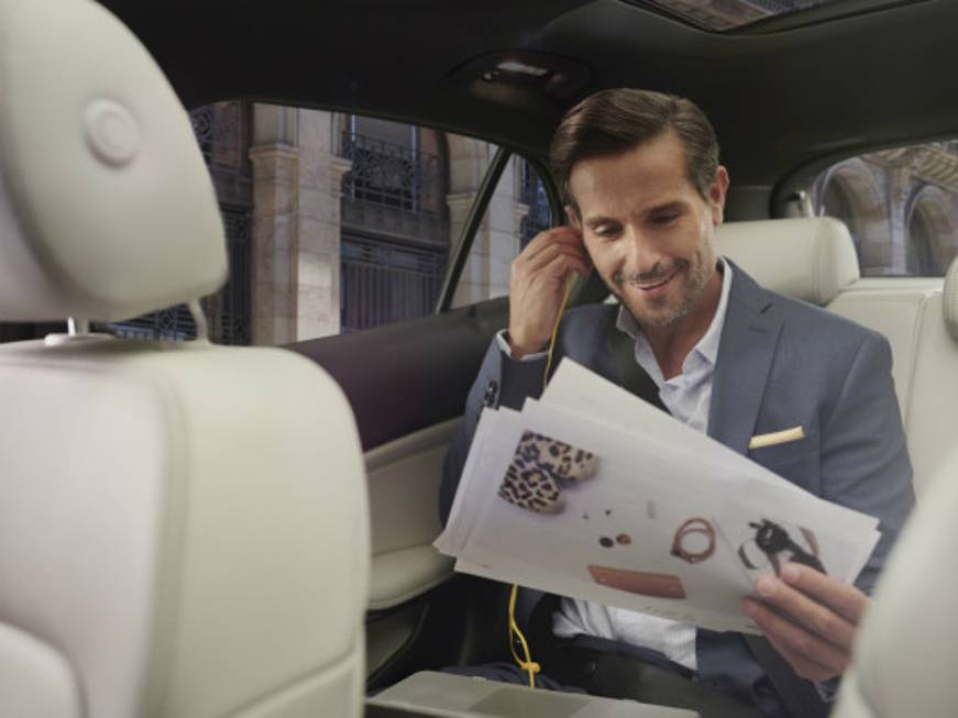 Air France lancia il servizio Hertz DriveU