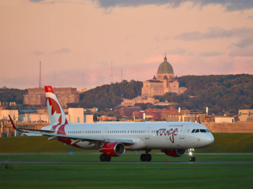 Air Canada Rouge torna in pista, ma non volerà più in Europa