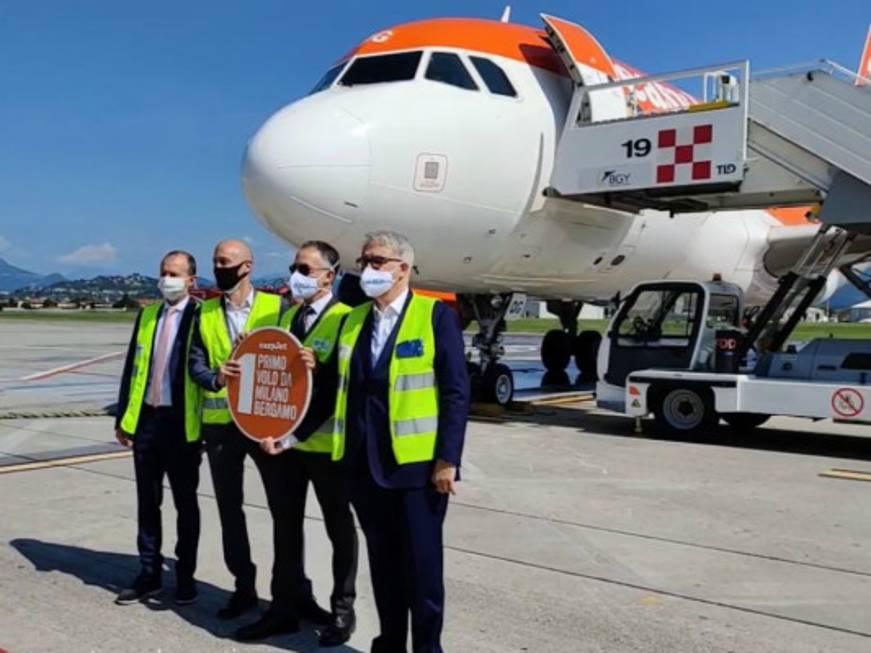 easyJet debutta a Bergamo: partono i voli su Olbia