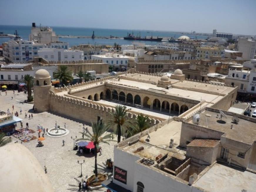In Tunisia nuova tassa sui profitti delle compagnie aeree
