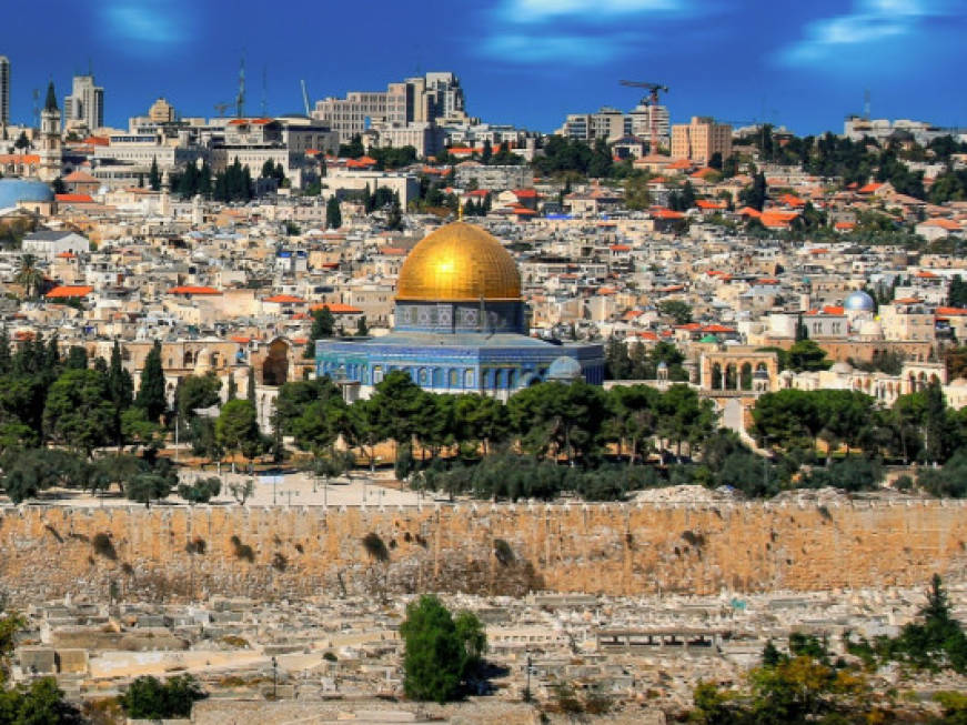 Israele, apre a Gerusalemme un ponte sospeso per raggiungere i luoghi sacri
