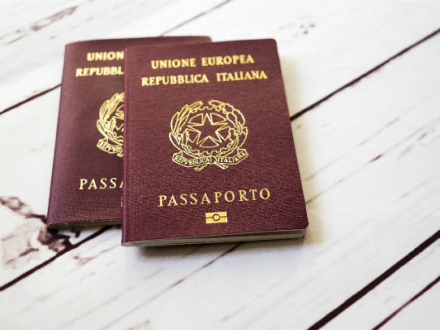 Passaporti per i minori, non è più necessario il consenso dell’altro coniuge