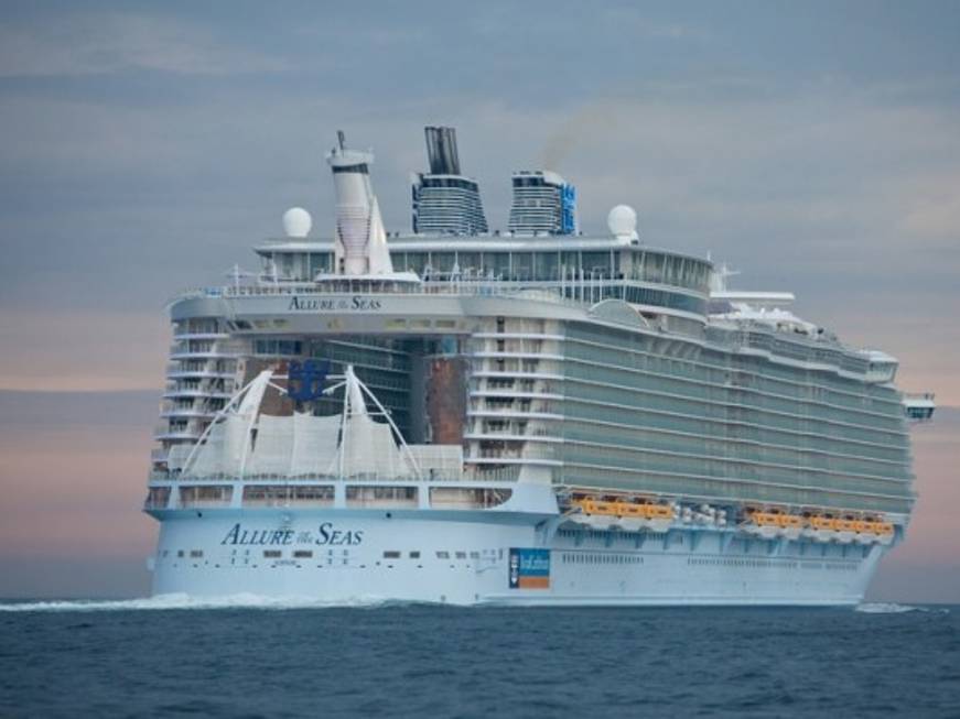 La più grande nave del mondo a Civitavecchia: arriva Allure of the Seas di Rccl