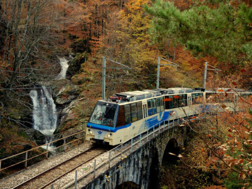 Ritorna il treno del foliage fra Italia e Svizzera
