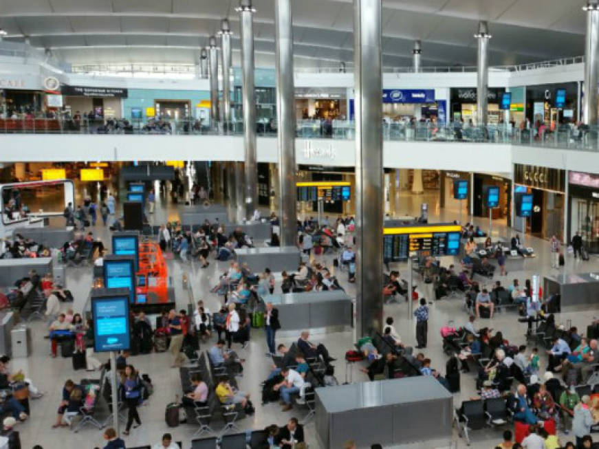 Aeroporti e vettori investono in tecnologia: il report Sita