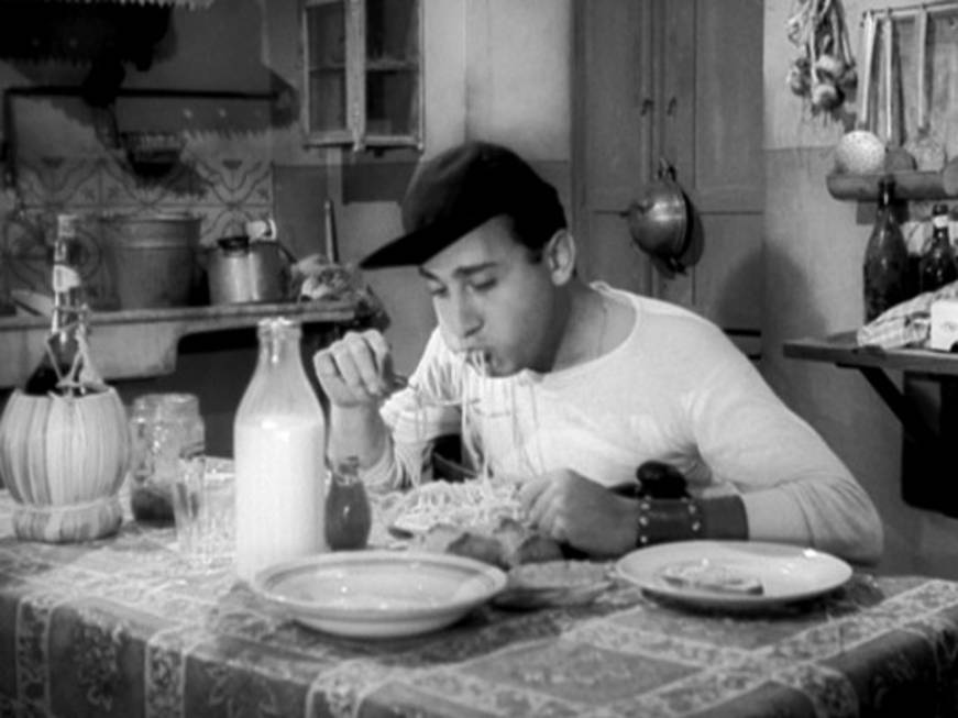 Roma, apre al pubblico la casa di Alberto Sordi